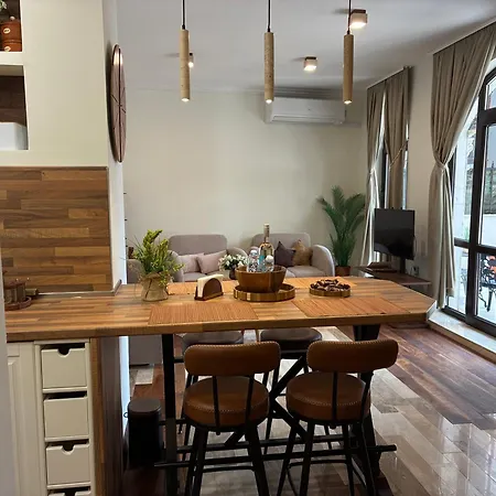 Afrodita Old Town Appartement *